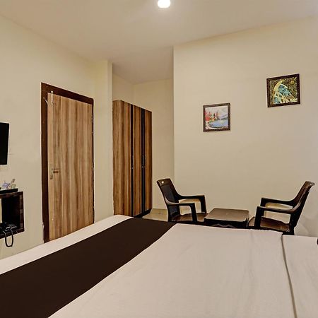 Capital O Saharsh Grand Near Shilparamam Hyderabad Luaran gambar