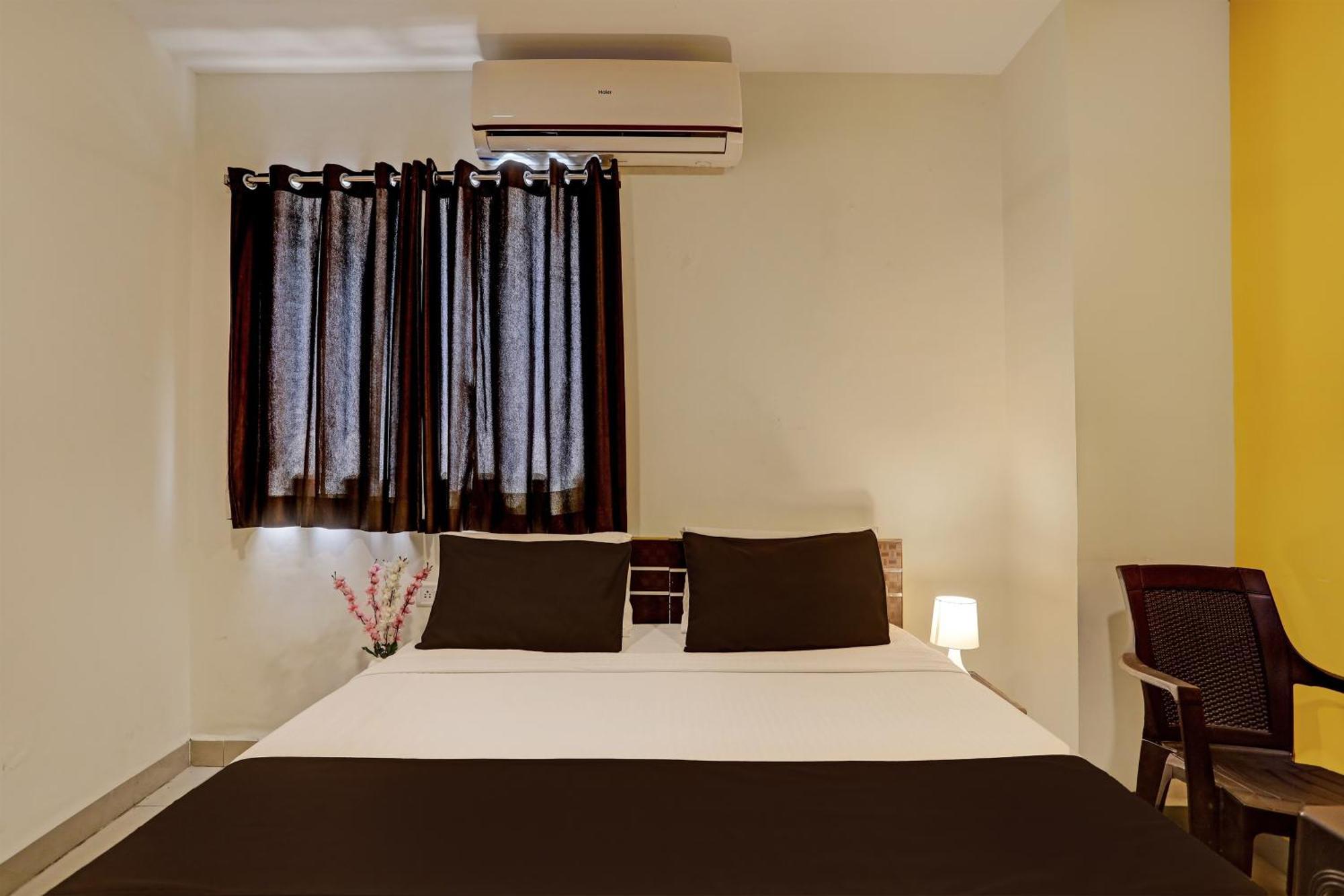 Capital O Saharsh Grand Near Shilparamam Hyderabad Luaran gambar